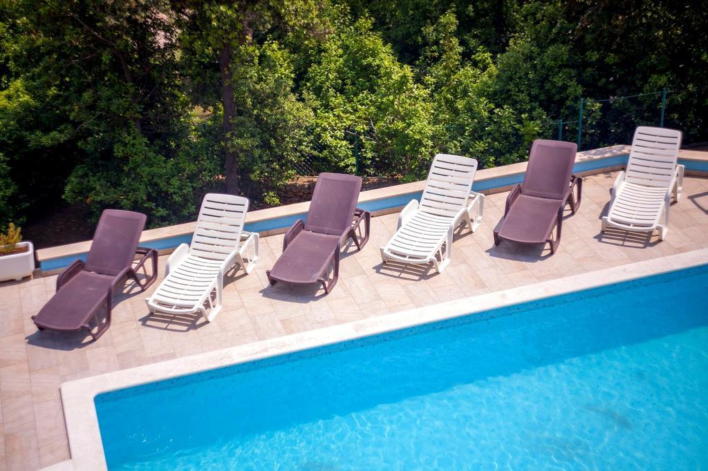 Apartments Villa Iva Ravni Zewnętrze zdjęcie