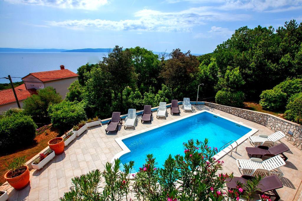Apartments Villa Iva Ravni Zewnętrze zdjęcie