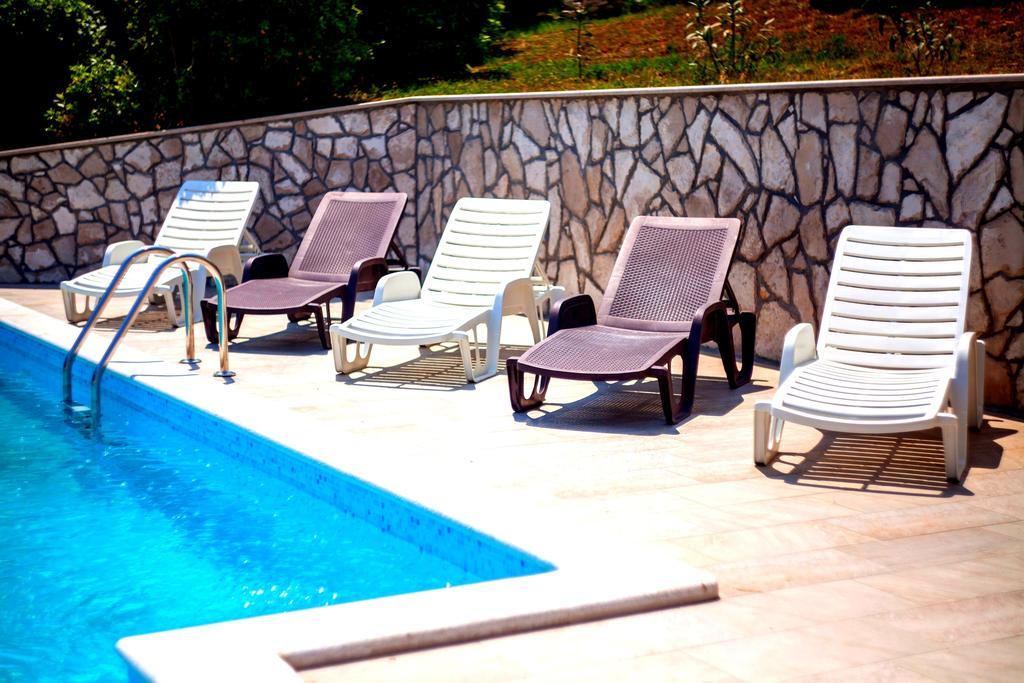 Apartments Villa Iva Ravni Zewnętrze zdjęcie